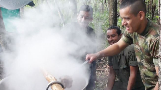 Wollen, aber dürfen nicht: Farc-Rebellen bieten Hilfe